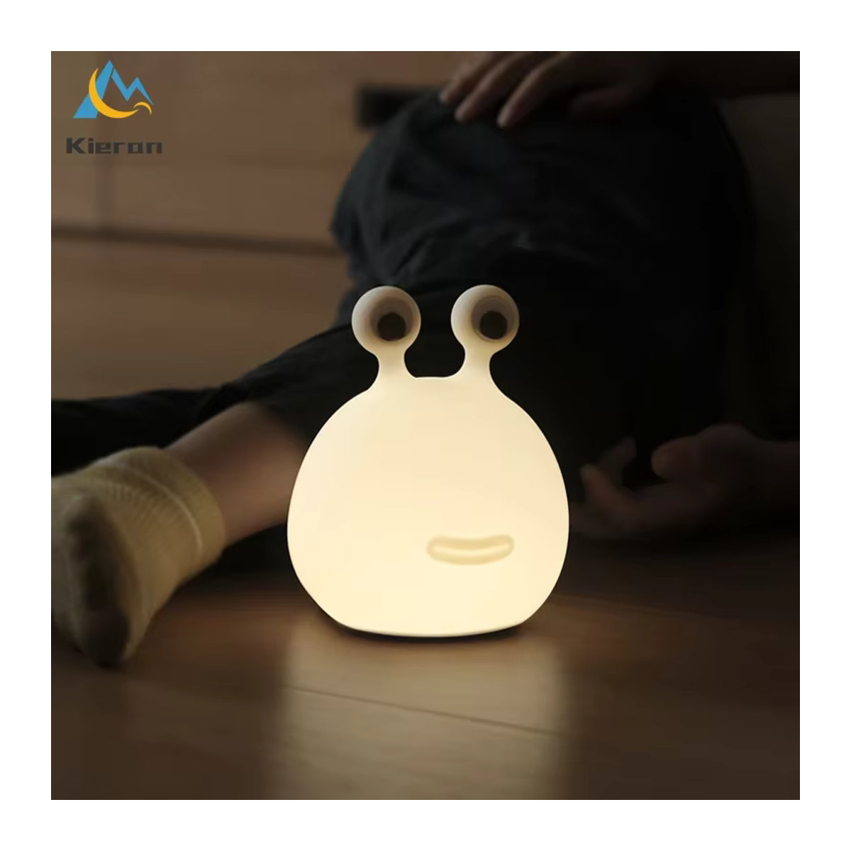 Lava Corki LED-Nachtlicht Schnecken-Design aus Silikon in Weiß für Baby und Schlafzimmer - Bild 3