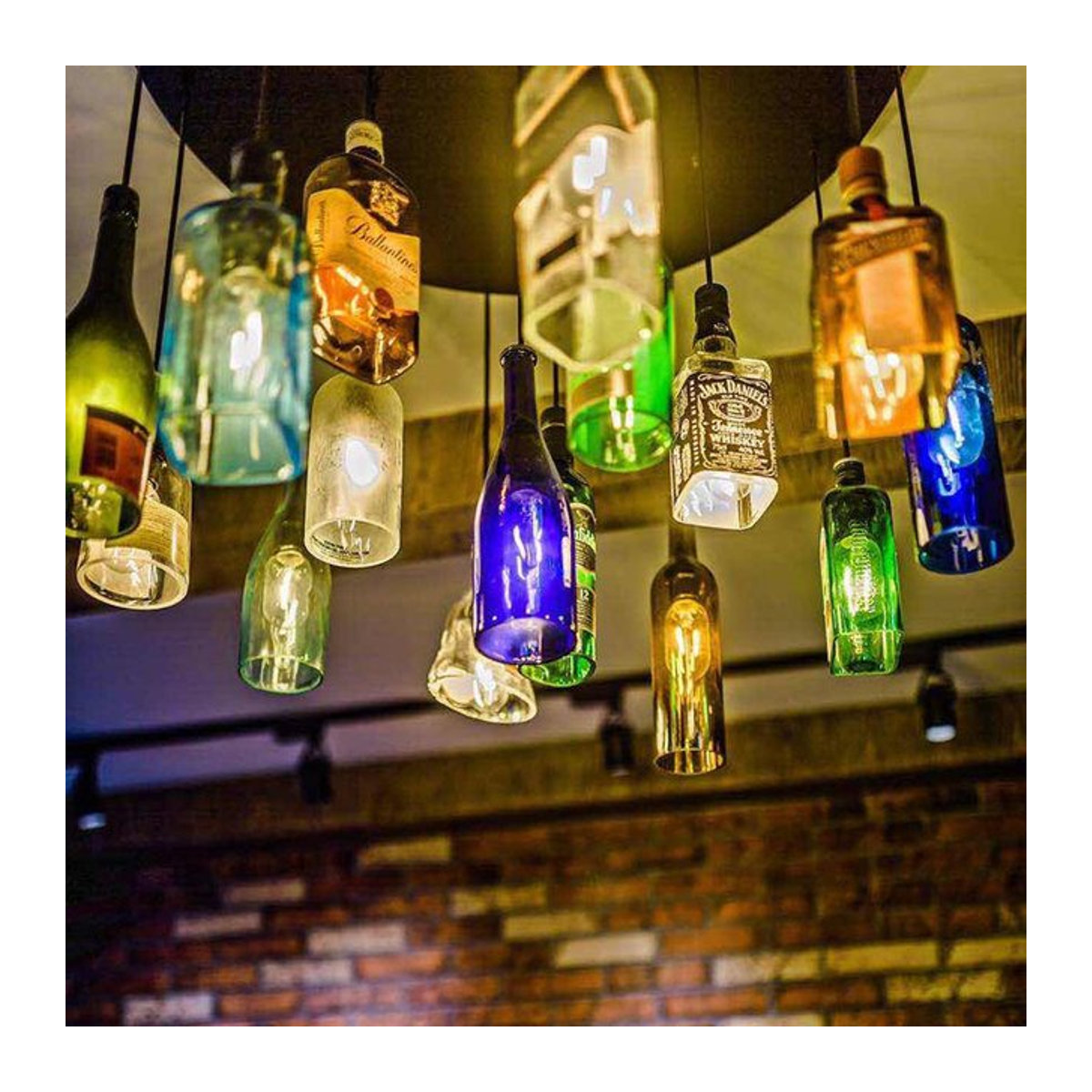 Lava Corki Pendelleuchte aus Glas im Retro Industrie Design in Bunt - Bild 1
