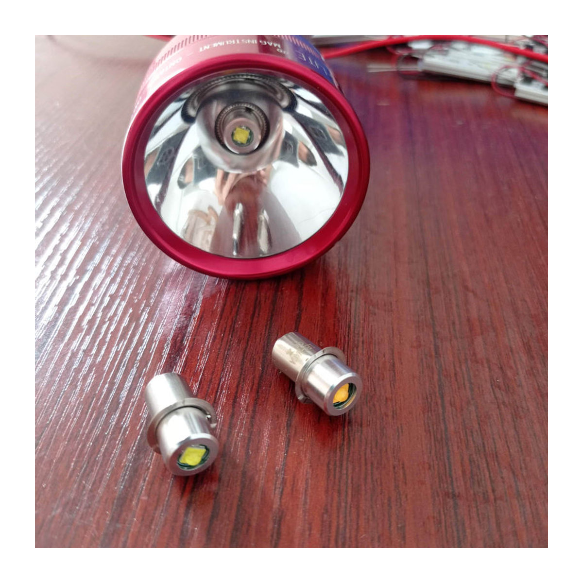 LED Ersatzbirne E10 Kaltweiß für Taschenlampen und Notlichter 3-9 Zellen 12V 18V 24V - Bild 2