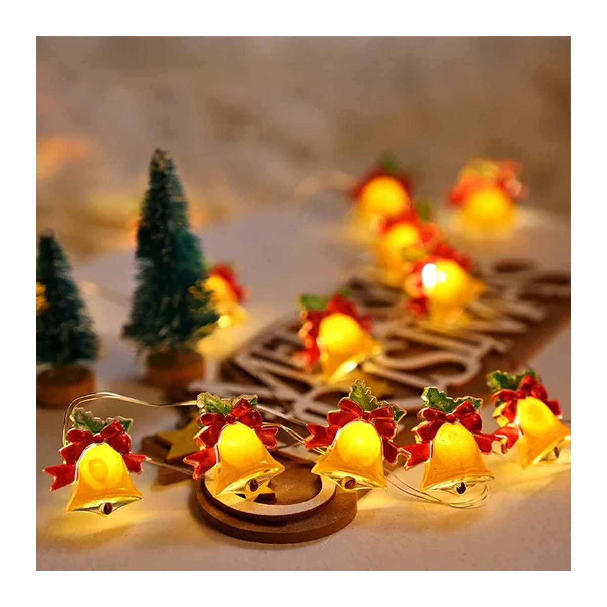 LED Glocke Lichterkette mit 50/20 integrierten LEDs und USB-Stecker für Weihnachtsbaum, Wohnzimmer und Hochzeitsdeko - Bild 1