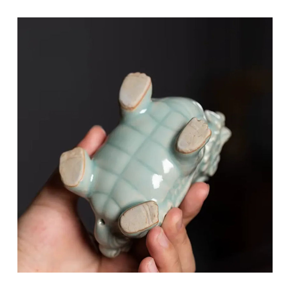 Longquan Celadon Drachenschildkröte aus Keramik in Grün als Teehaustier für die Gongfu-Teezeremonie und zur Dekoration von Heim oder Schreibtisch - Bild 4