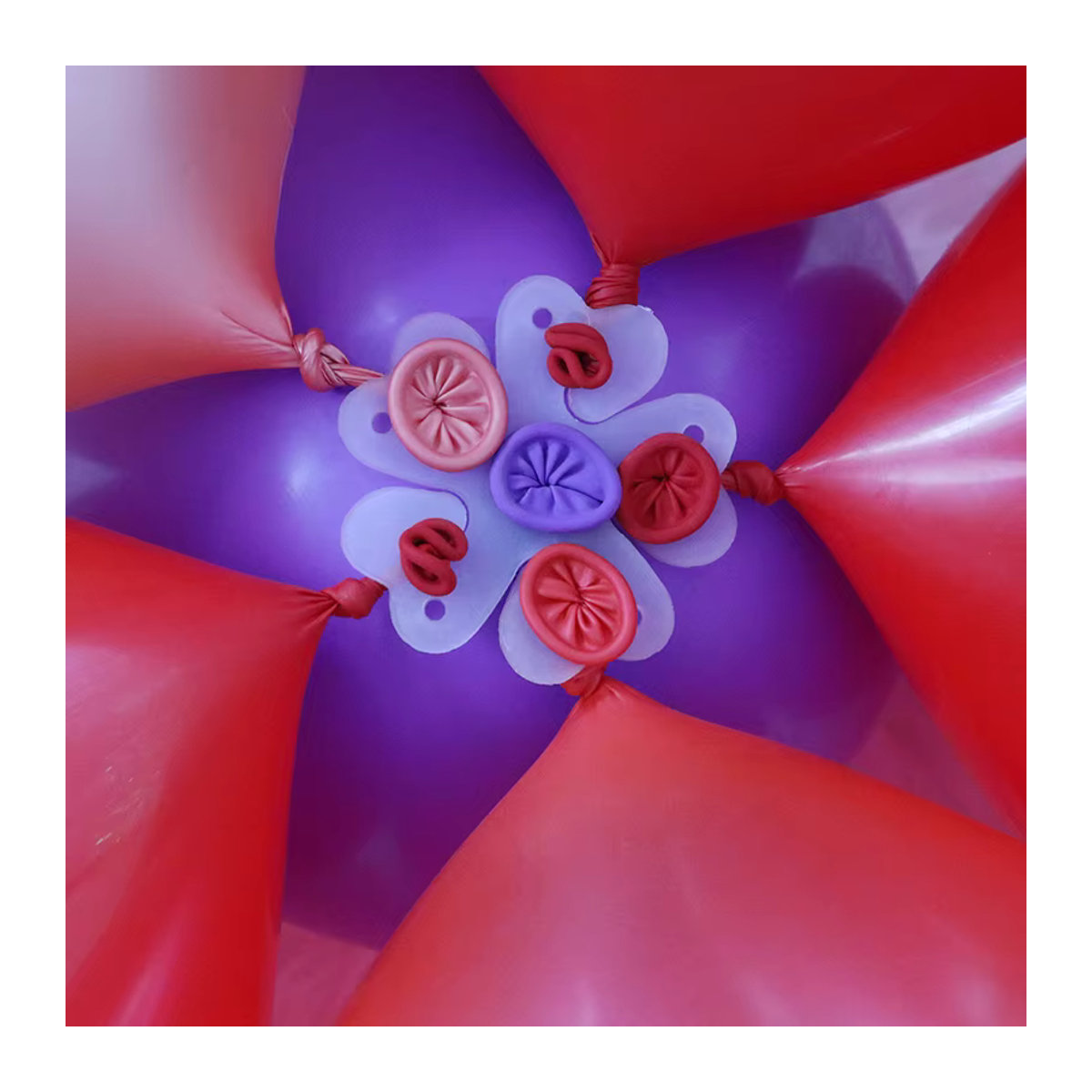 LQVYI Ballon Siegel Clips Set mit Blumenform, 50 Stück, Weiß, Kunststoff-Zubehör für Party und Geburtstag - Bild 2