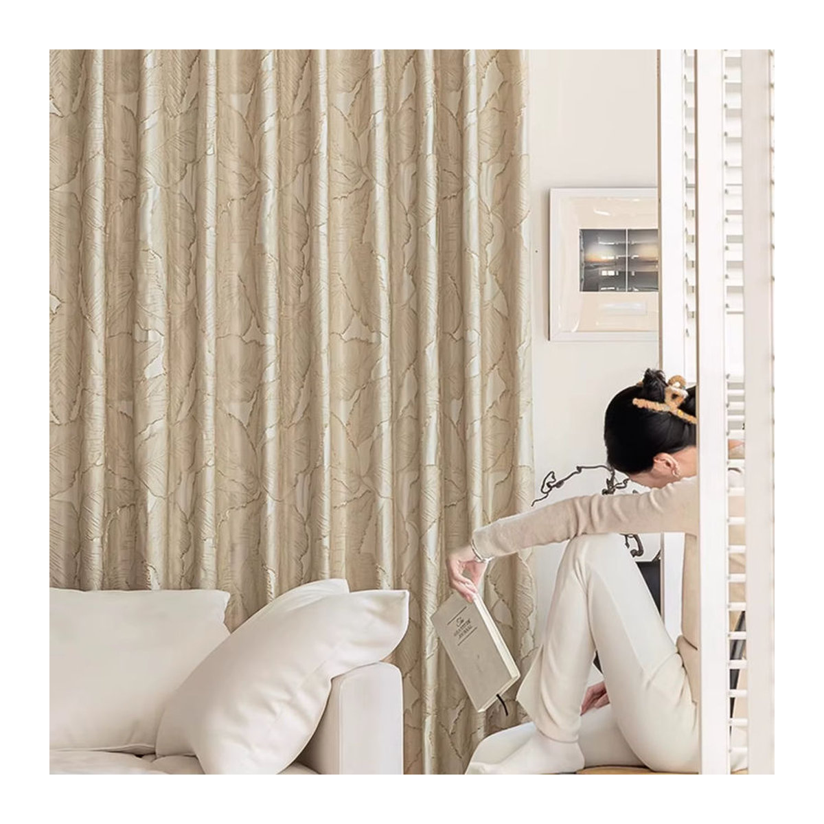 Luxuriöse Verdunkelungsvorhänge mit 3D-Blattgold-Relief in Beige mit Ösen für Wohnzimmer, Schlafzimmer oder Balkon, 1 Stück - Bild 4