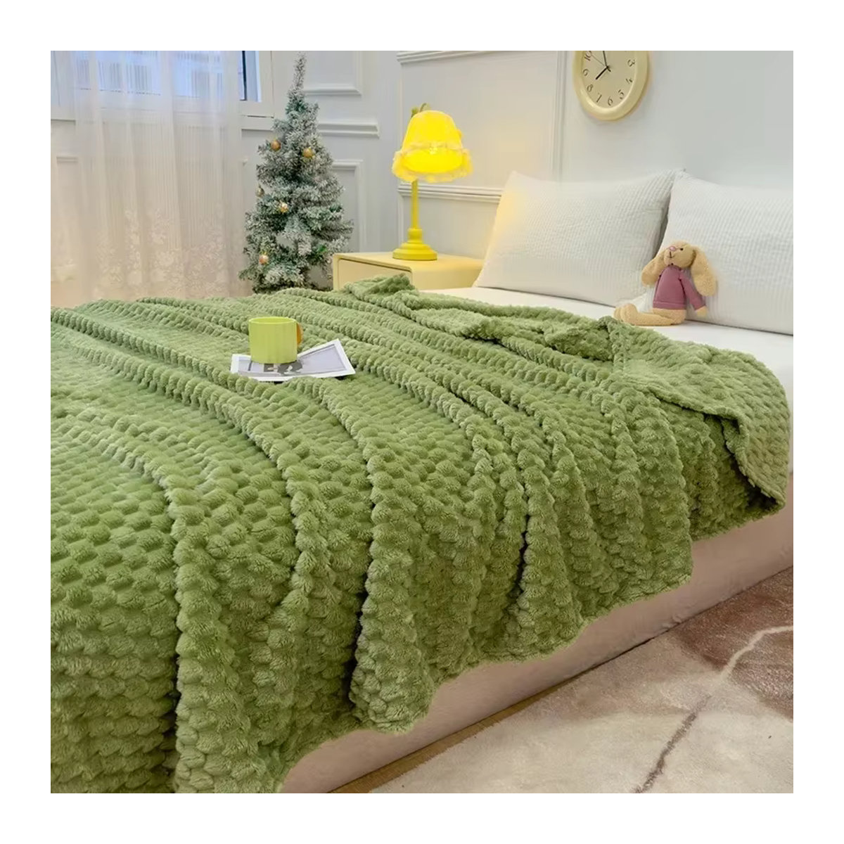 Luxuriöse Winter Plaid Decke aus Kunstpelz in Grün für Bett und Sofa - Bild 2