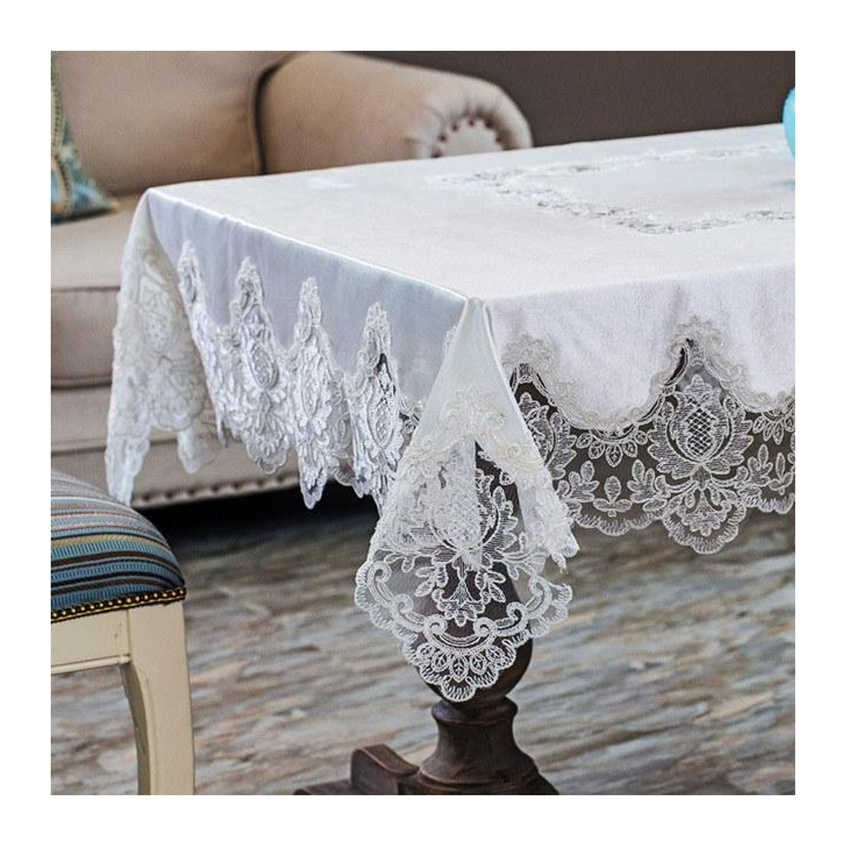 Luxus Spitzen Samt Tischdecke von Your Warm Home in Weiß, B/T: 115 x 115 cm - Bild 1