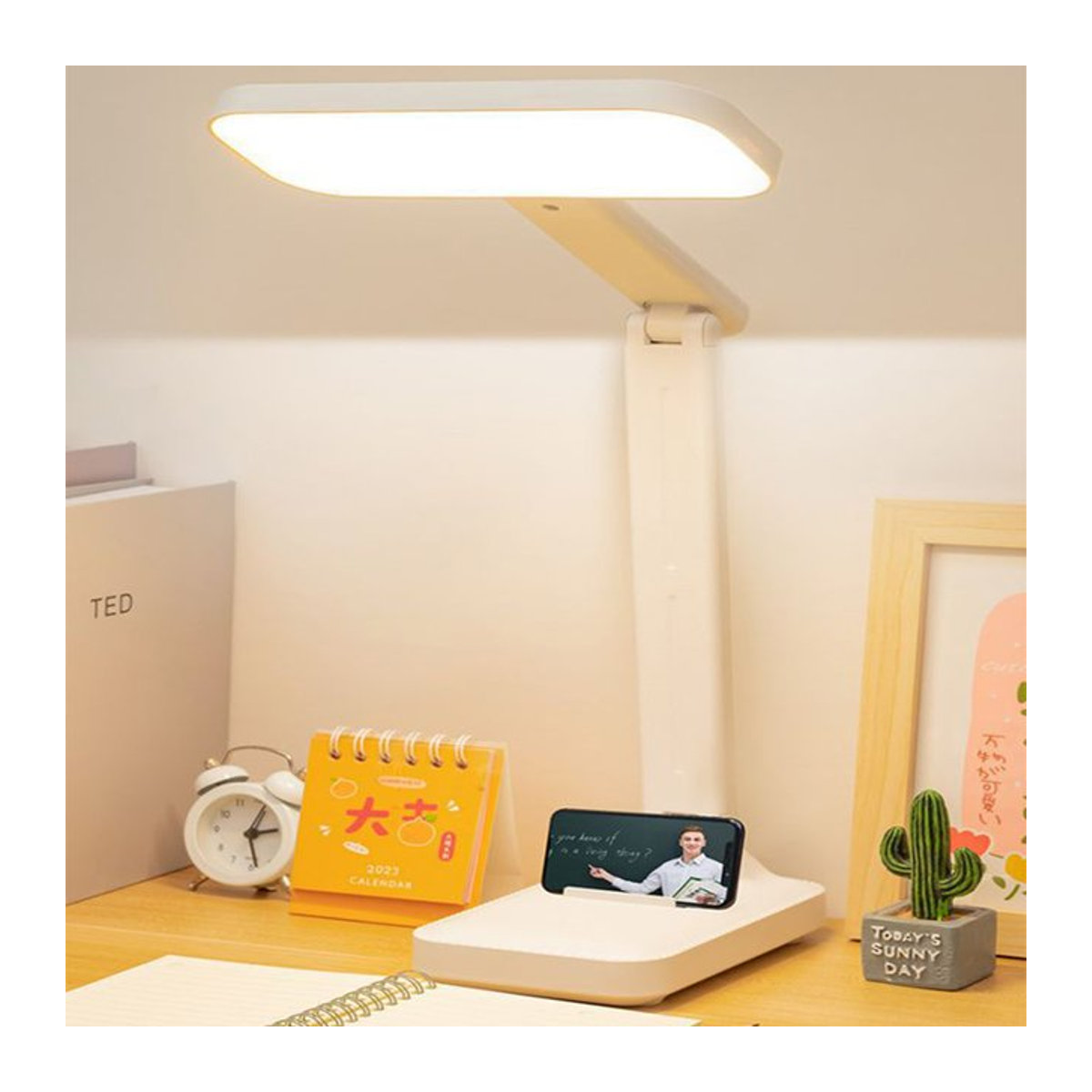 Lyfs LED-Schreibtischlampe in Weiß, 3-stufig dimmbar, faltbare Tischlampe mit Touch-Nachtlicht und USB-Wiederaufladung für Schreibtisch und Nachttisch - Bild 1