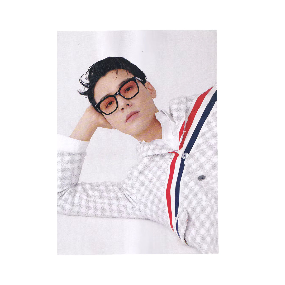 Madame Figaro Fotobuch Gong Jun Cover Fashion Magazine Word of Honor Interviewfigur in Weiß - Bild 3