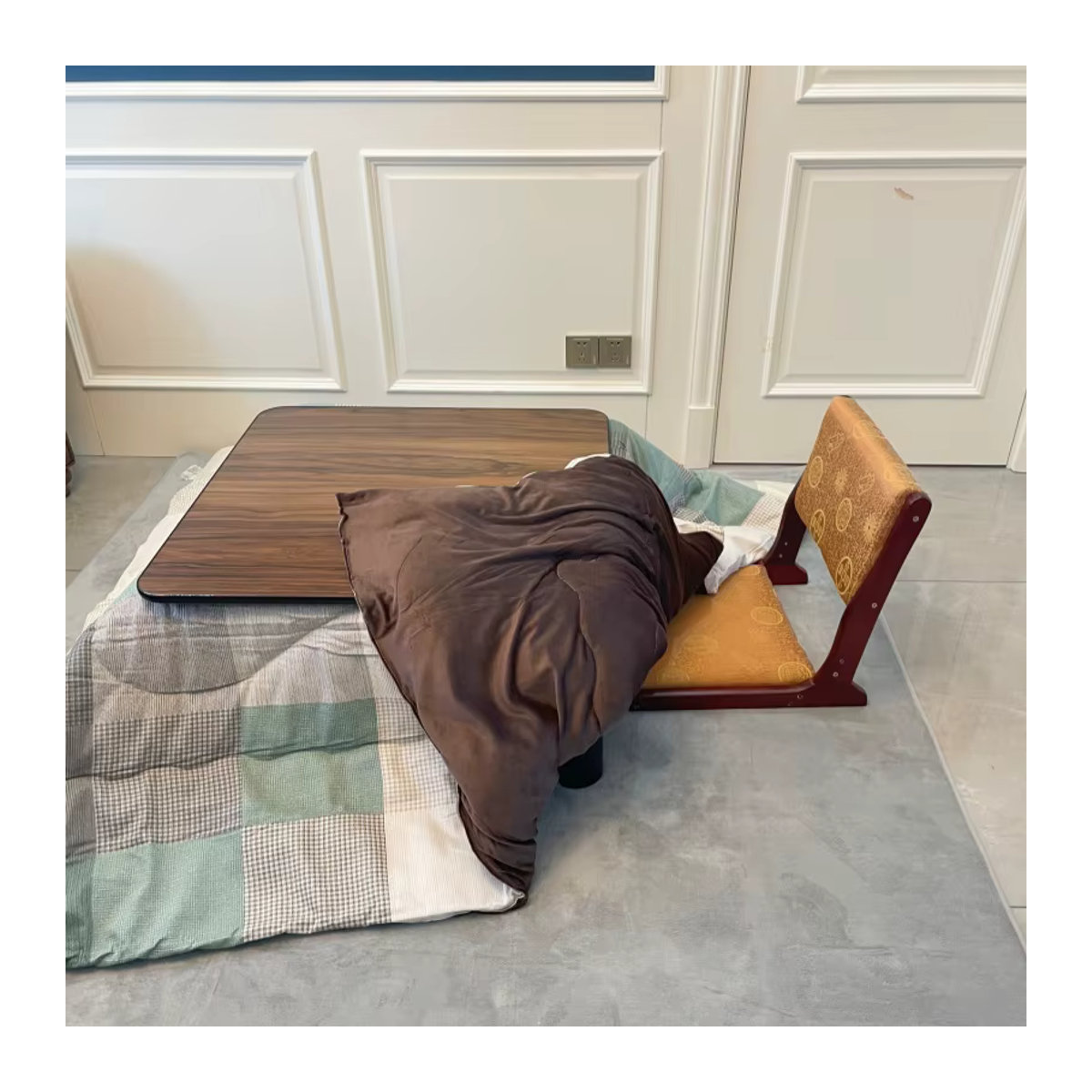 MadameJsHome 4-teiliges Kotatsu-Set in Weiß und Bunt im japanischen Stil mit Tischheizung, Futon-Teppich und Tatami-Fußwärmer - Bild 4