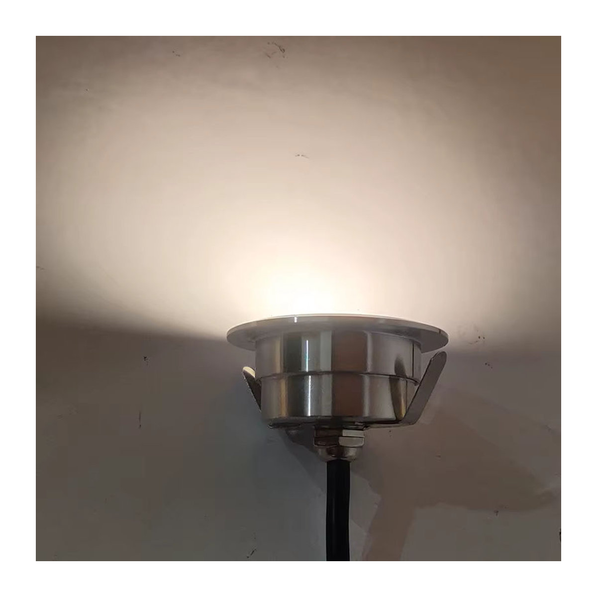 MAECHUANGYUAN RGB LED Bodenlampe IP68 Wasserdichte Gartenbeleuchtung aus Edelstahl in Bunt - Bild 2