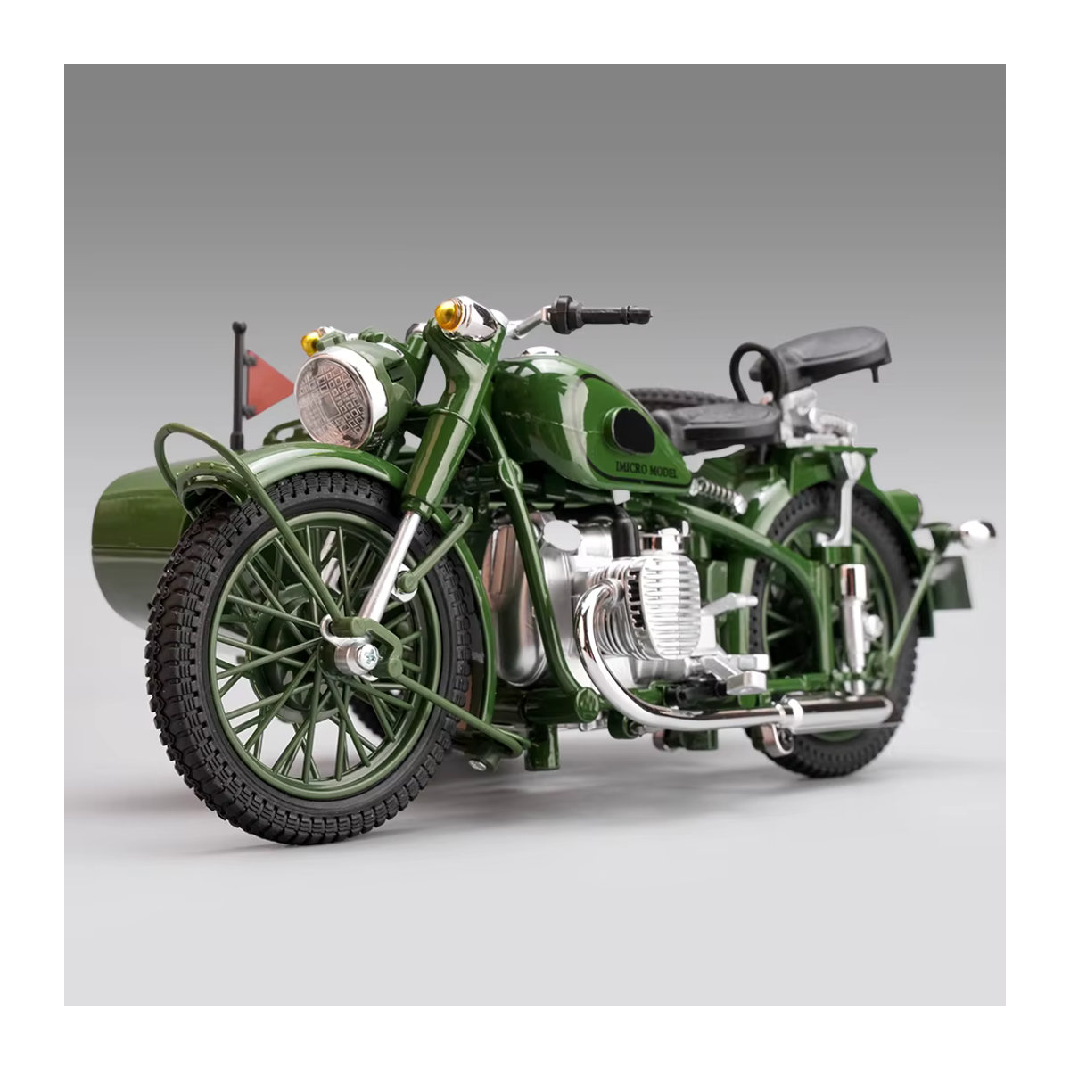 Maisto Retro-Motorradmodell 750 aus Druckguss im Maßstab 1:10, Farbe Grün - Bild 2