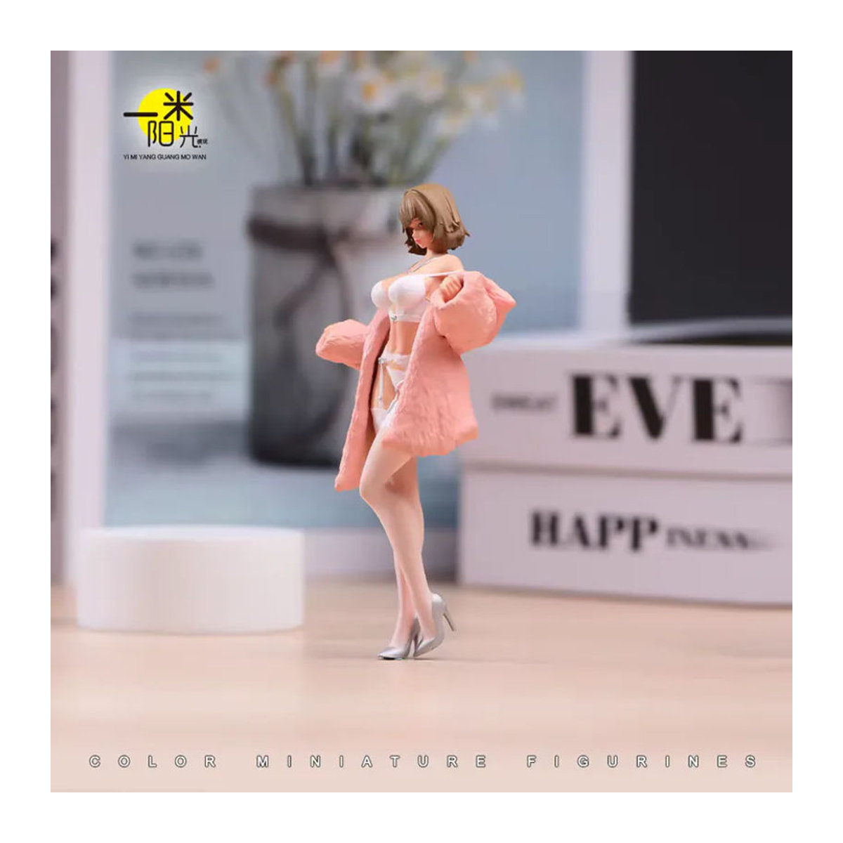 MAK Miniatur-Diorama-Figur Mädchen in Rosa mit Kniestrümpfen aus Kunstharz - Bild 4