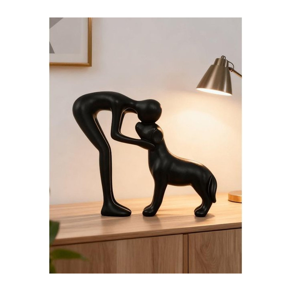 Mann- und Hundestatue von chenxiaogang als dekorative Hundeskulptur in Schwarz für dein Zuhause - Bild 1