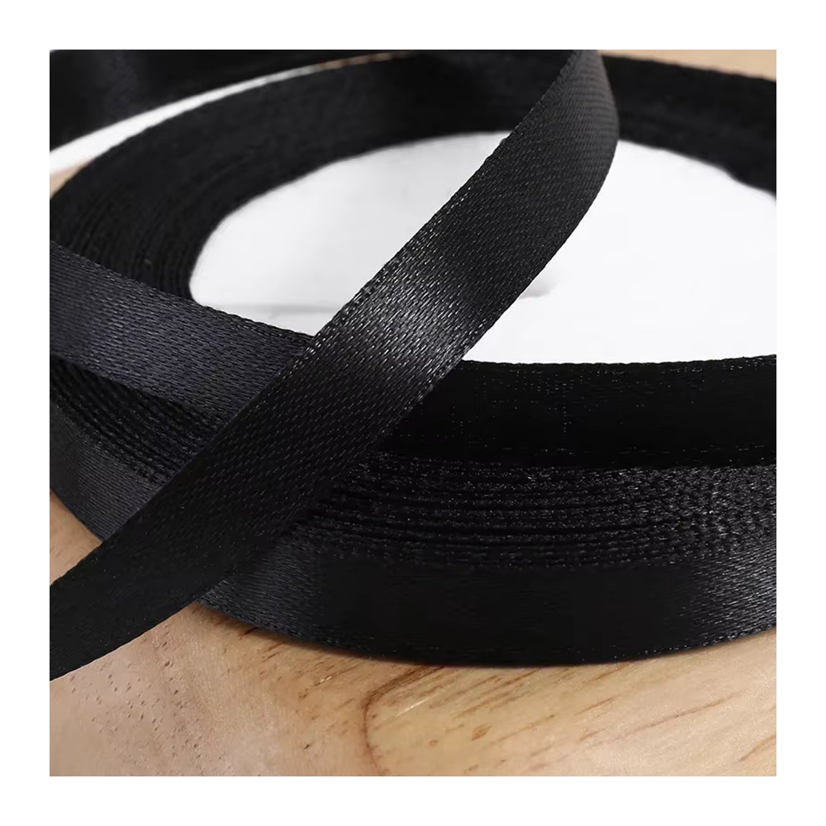 Merylover Polyester-Satinband Schwarz für Basteldekoration, Hochzeit und Weihnachten, 22 Meter pro Rolle - Bild 3