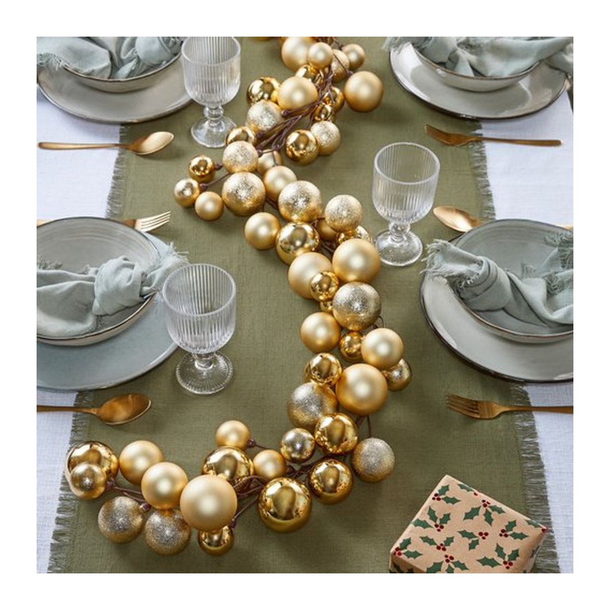 Mica Decorations Weihnachtsgirlande Hängeornament in Creme und Gold, Länge: 180 cm - Bild 1