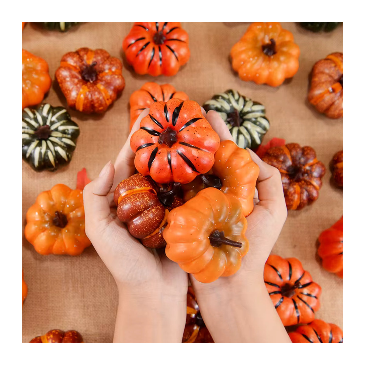 Mini Künstliche Kürbisse als Halloween und Thanksgiving Dekoration für dein Zuhause - Bild 2