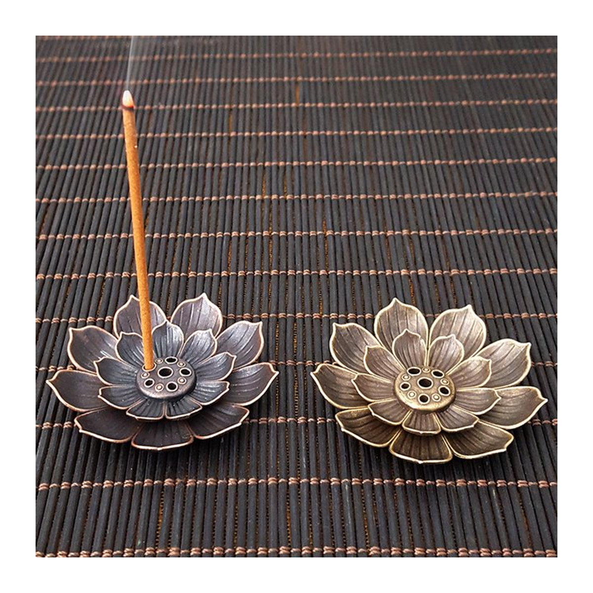 MINIDEAL Räucherstäbchenhalter aus Legierung mit Lotus-Design in Mehrfarbig für Zen-Meditation und Heimdekoration - Bild 1
