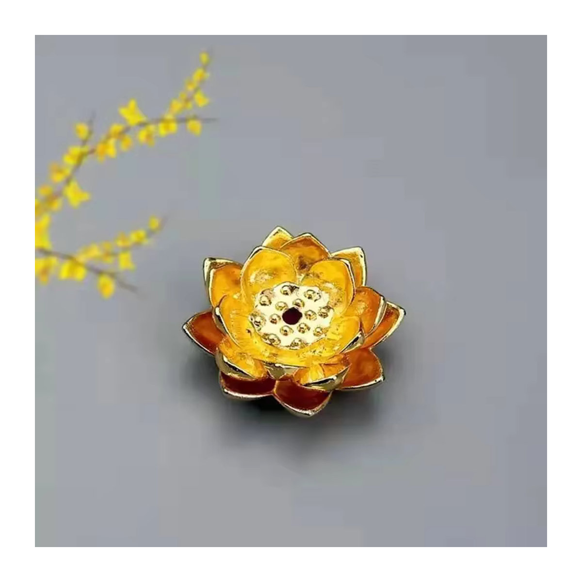 MINIDEAL Weihrauchhalter aus Metall in Gold mit Lotus-Design für Räucherstäbchen - Bild 2