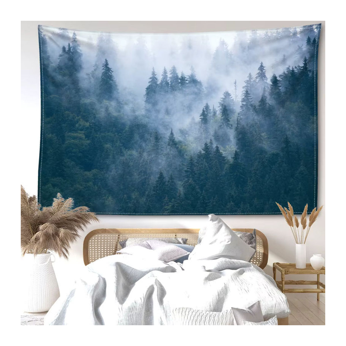Misty Forest Wandteppich in Blau – Boho Landschaft Wandbehang als Textil-Dekoration - Bild 3