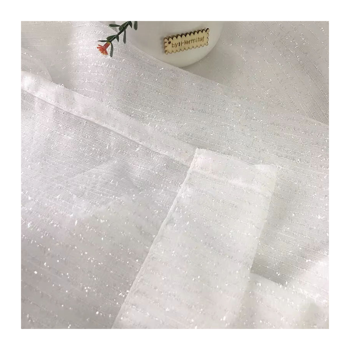 Moderne glänzende Tüllvorhänge mit silbernen Streifen als transparente Voile Gaze für dein Wohnzimmer oder Schlafzimmer - Bild 2