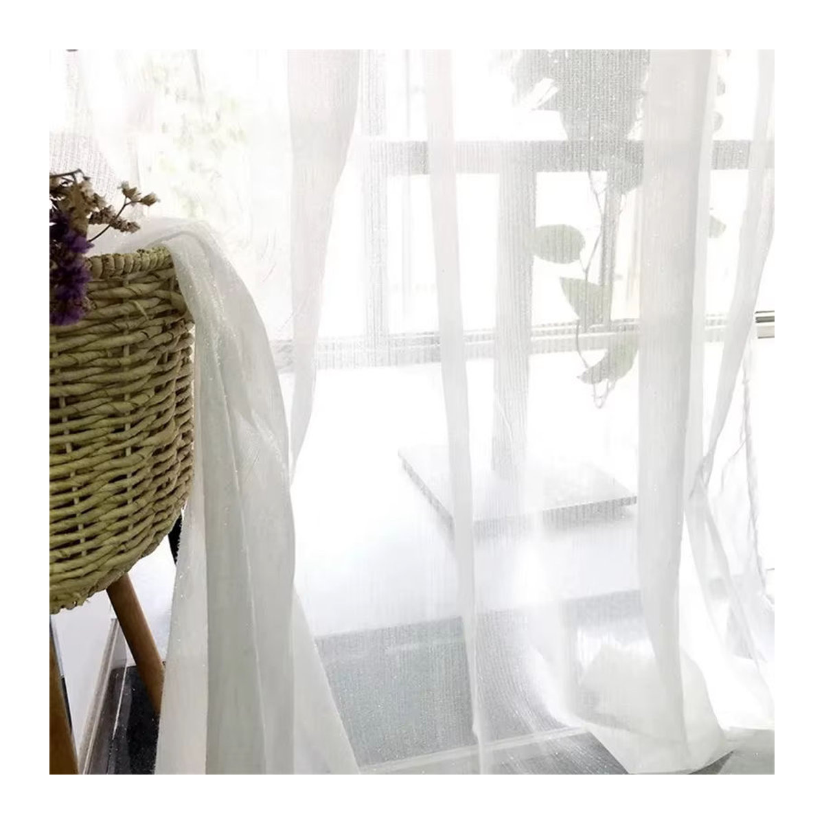 Moderne glänzende Tüllvorhänge mit silbernen Streifen als transparente Voile Gaze für dein Wohnzimmer oder Schlafzimmer - Bild 4