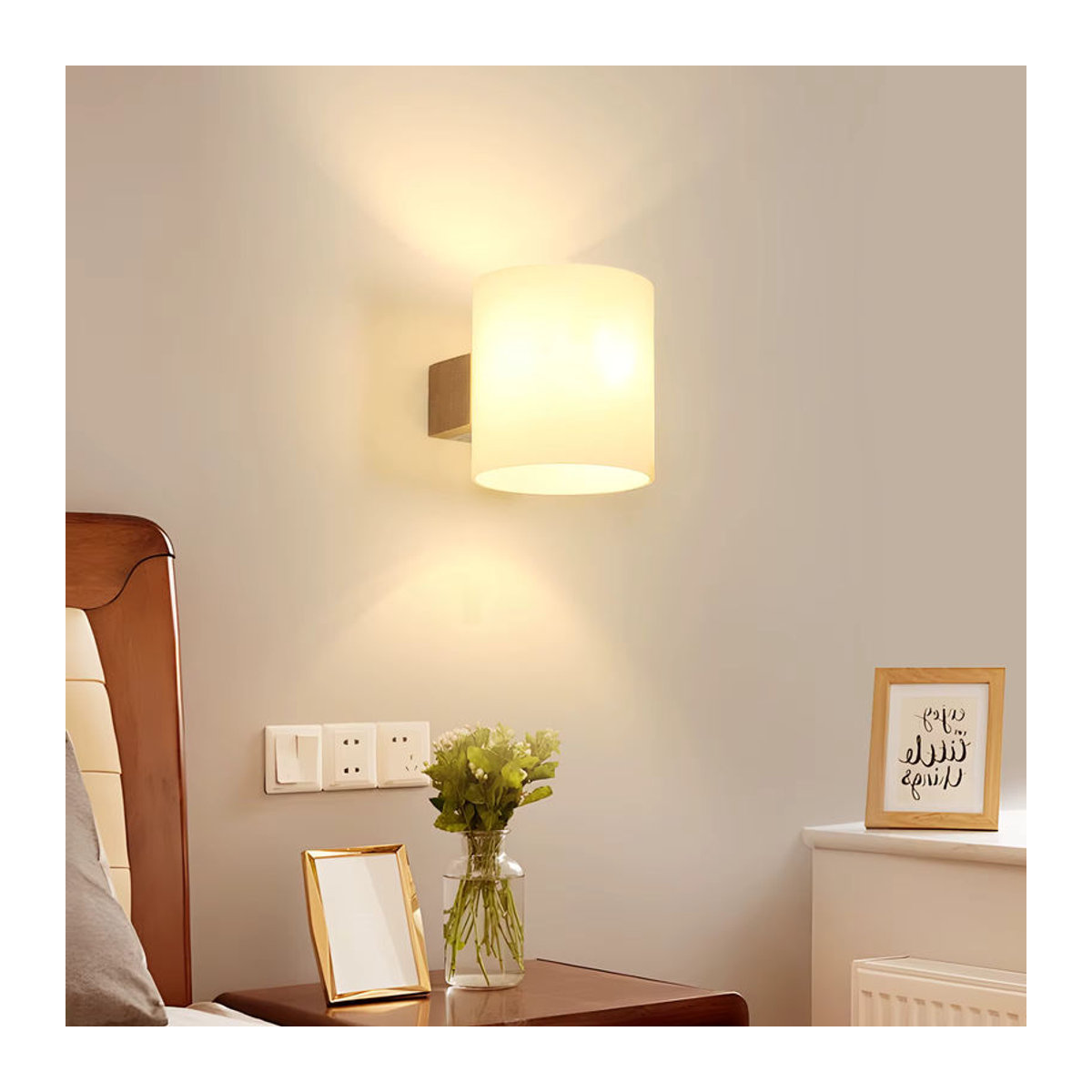 Moderne Innenwandleuchte aus Holz in Natur mit E27 Fassung und 4 W für Schlafzimmer und Flur - Bild 3
