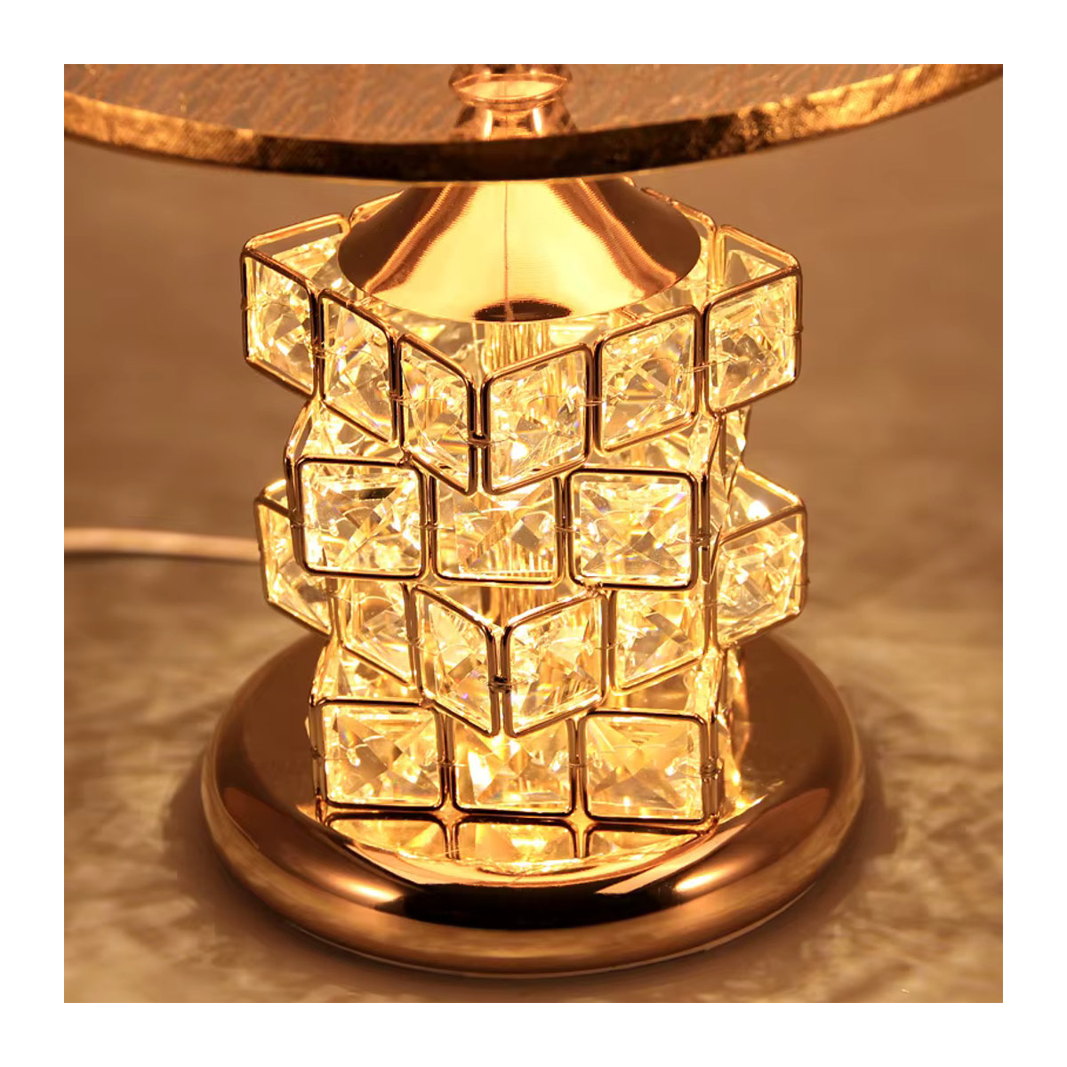 Moderne Kristall Tischlampe in Gold aus Glas im europäischen Luxus-Stil - Bild 2