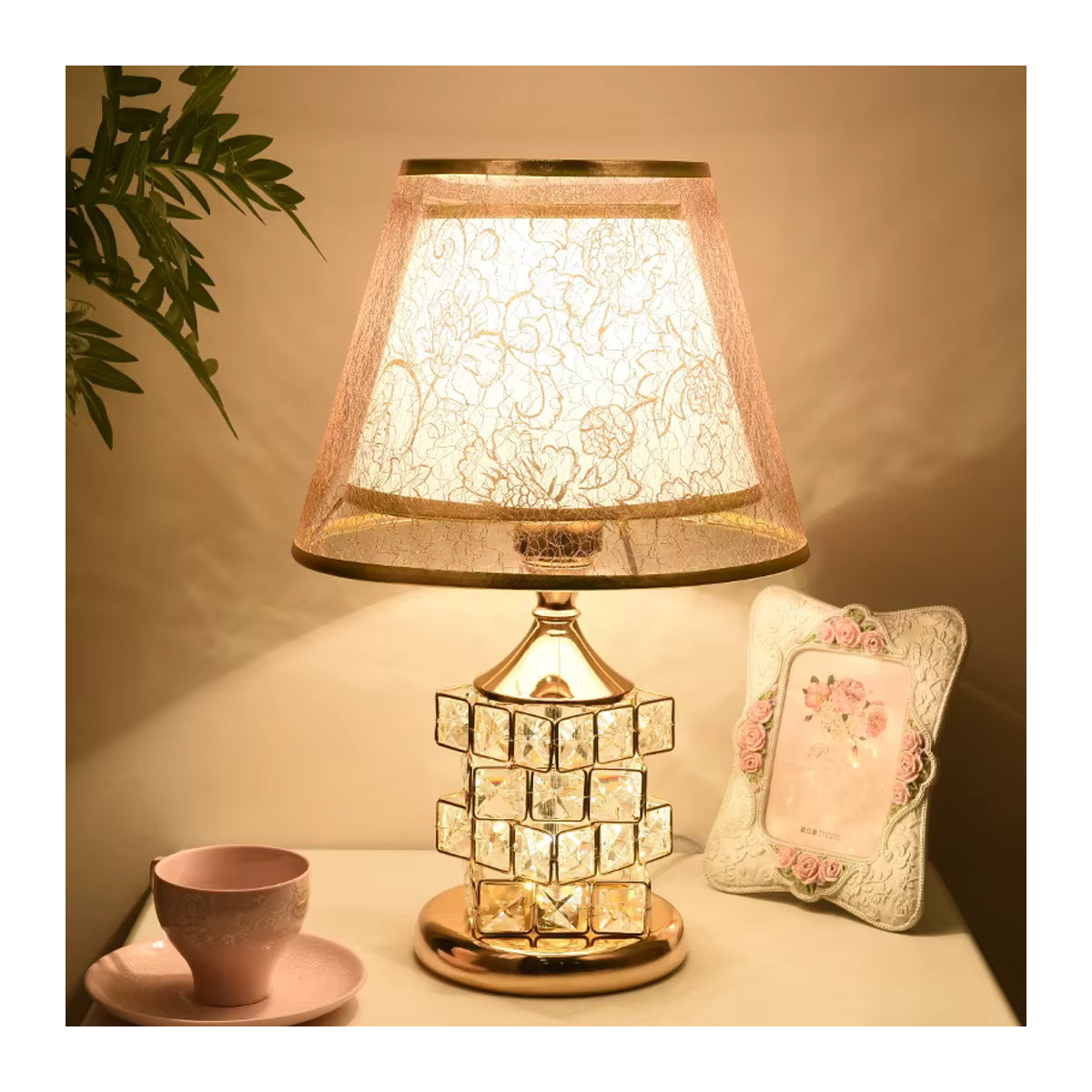 Moderne Kristall Tischlampe in Gold aus Glas im europäischen Luxus-Stil - Bild 3