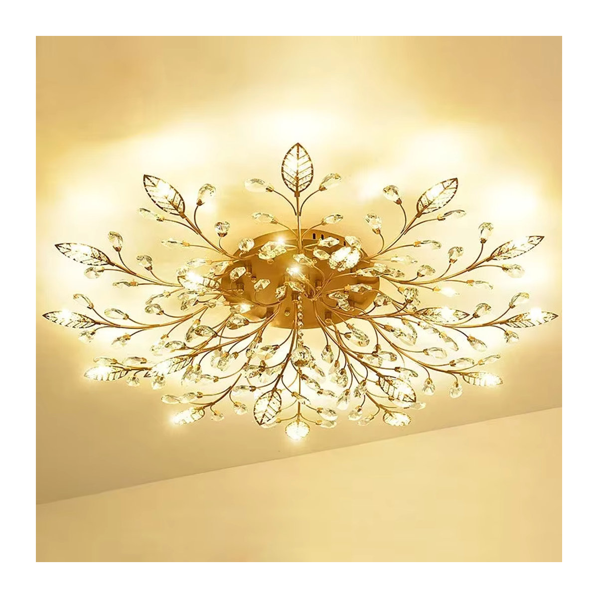 Moderne LED Deckenlampe von xiuxiu aus Kristall in Schwarz und Gold mit Blätter-Design - Bild 2