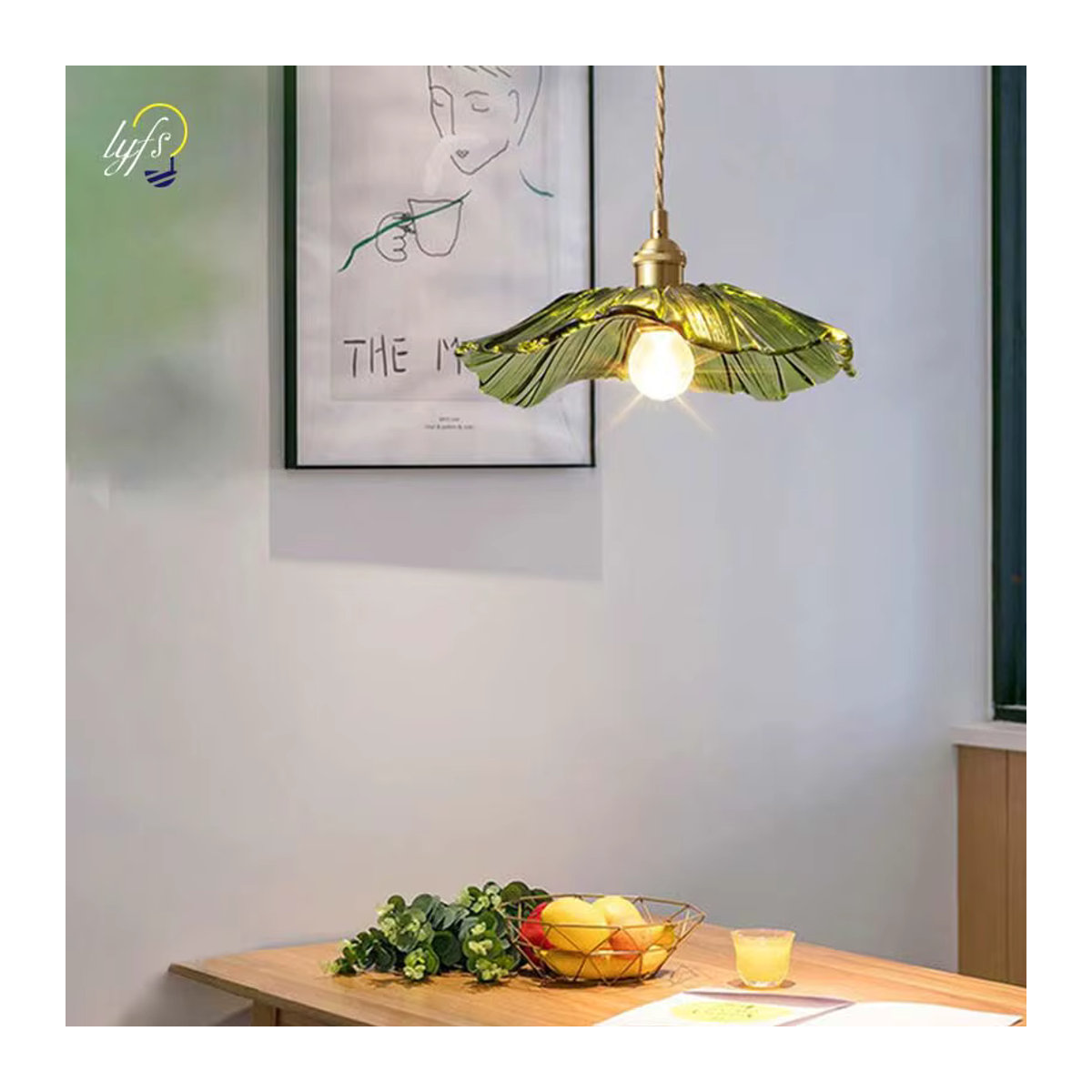 Moderne LED Pendelleuchte aus Glas von lyfs in Grün für Wohnzimmer und Esszimmer - Bild 2