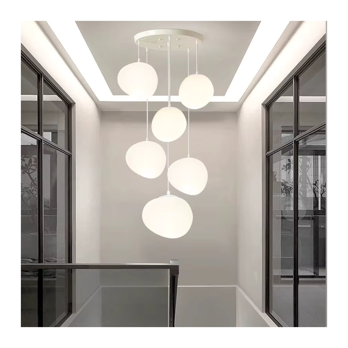 Moderne LED Pendelleuchte von Gbbmade in Weiß für Wohnzimmer und Esszimmer - Bild 5