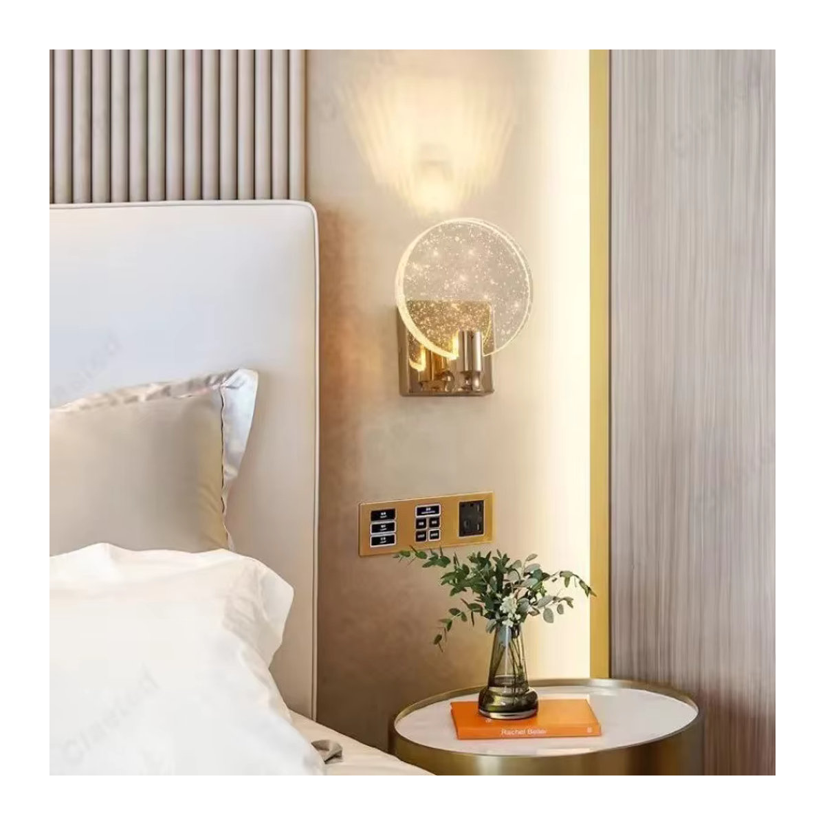 Moderne LED Wandleuchte aus Glas in Chrom für Schlafzimmer, Badezimmer und Esszimmer - Bild 3
