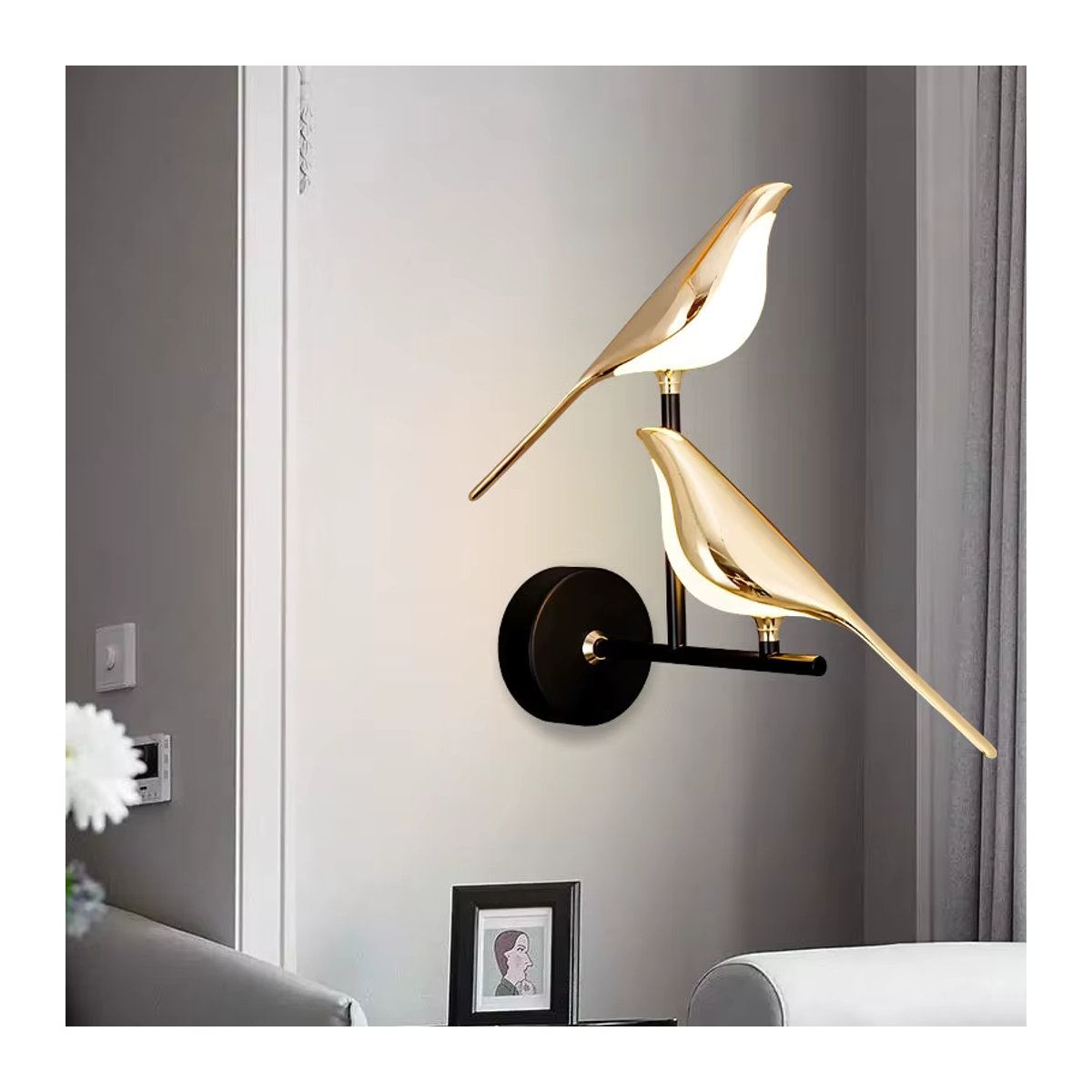 Moderne LED Wandleuchte in Schwarz mit 350 Grad Drehbarkeit und Touch-Schalter für Schlafzimmer und Esszimmer - Bild 5