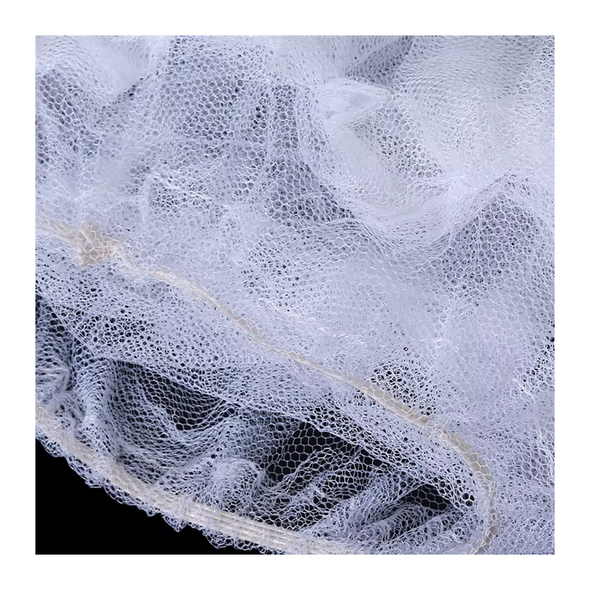 Moskito Netz für Babybetten in Weiß und Blau mit Blumenmuster und Spitzenrand - Bild 2