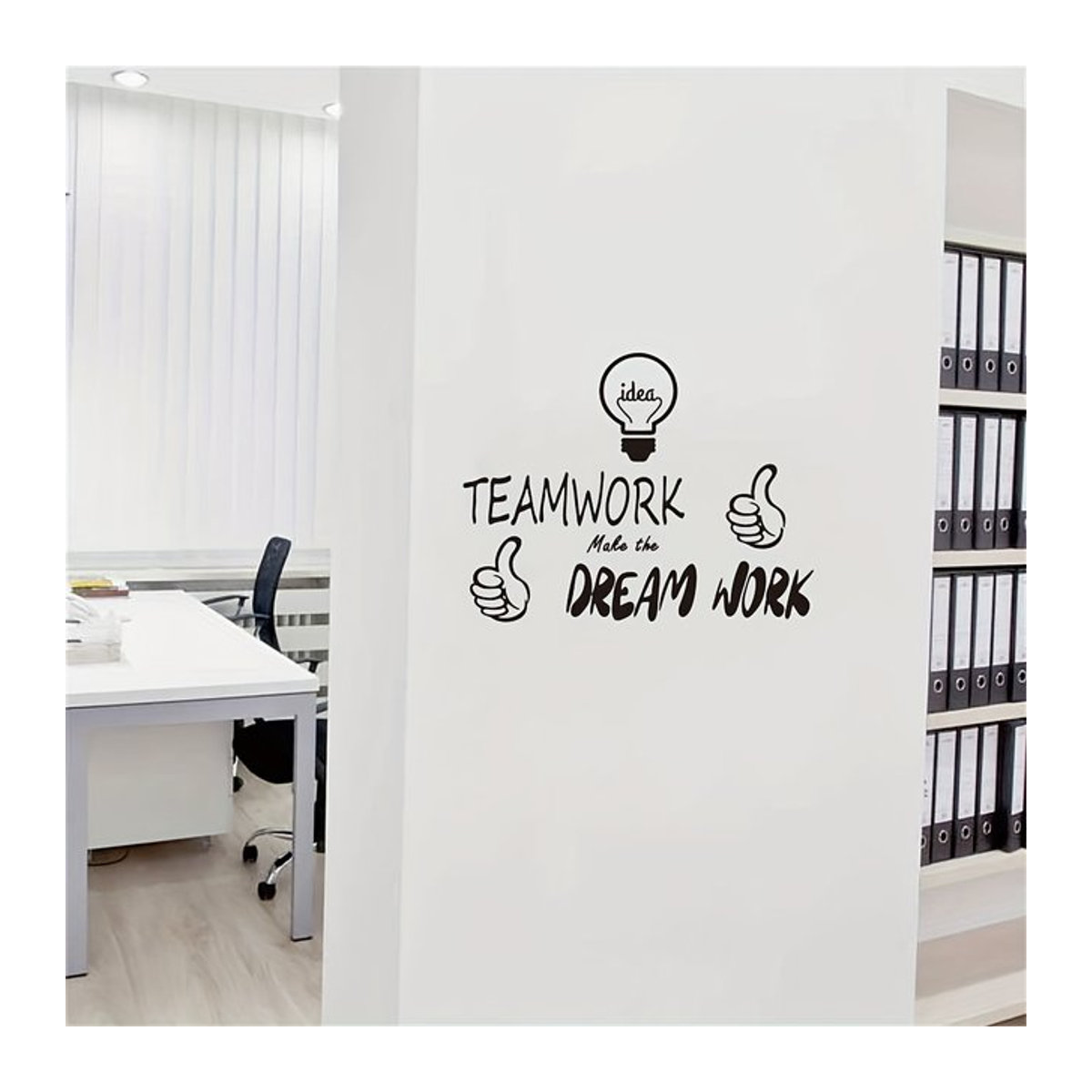 Motivations-Wandtattoo für dein Büro mit Teamwork-Zitat und Glühbirnen-Design in Schwarz - Bild 1
