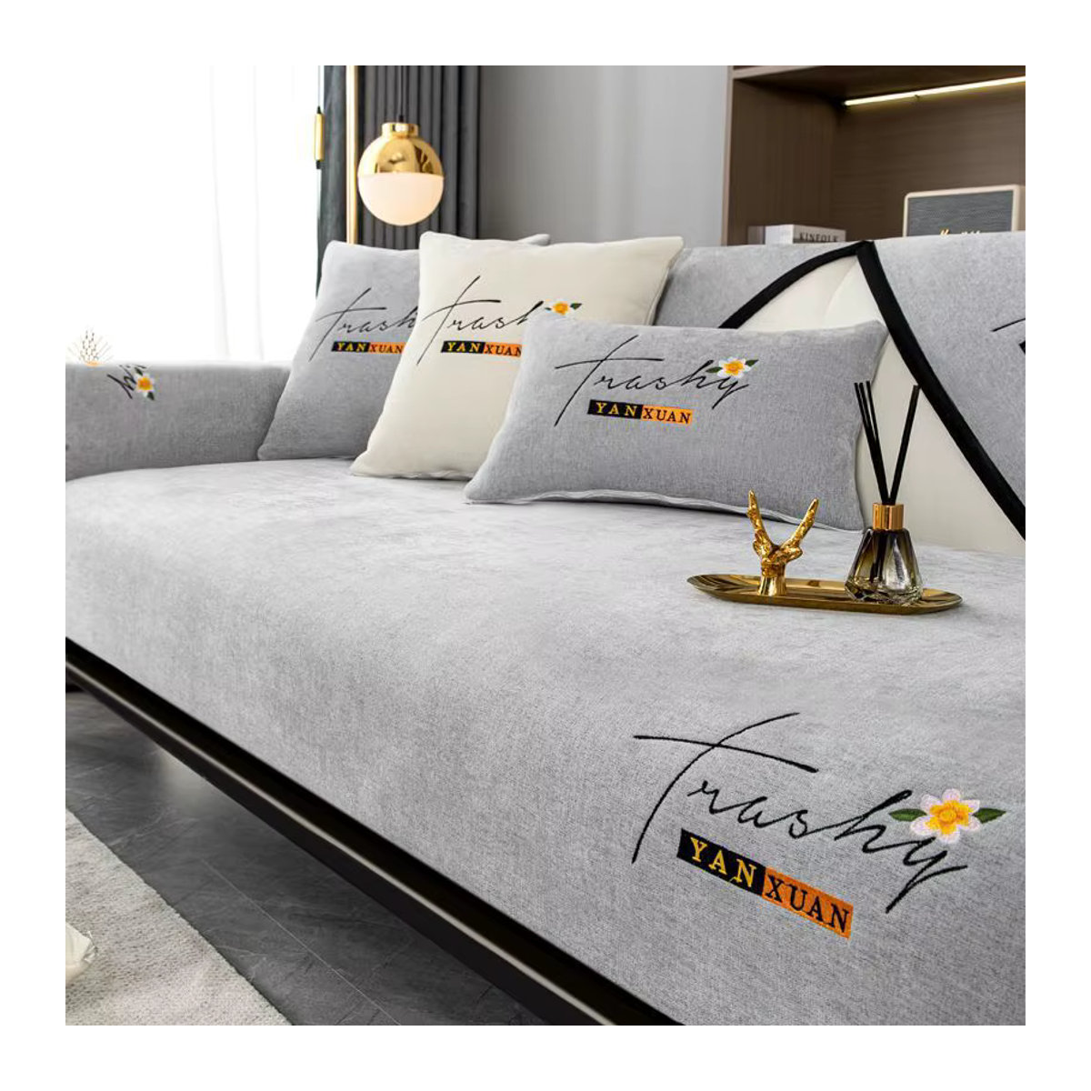 Mtuove L-förmiger Sofabezug aus weicher Chenille-Stickerei in Grau, rutschfester Schutz für dein Sofa im Wohnzimmer - Bild 2