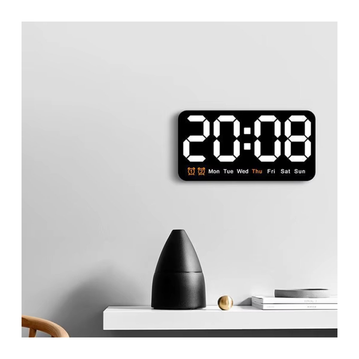 Multifunktionale LED Wanduhr in Weiß mit Temperaturanzeige, Datum, Wochentag und Weckfunktion für dein Wohnzimmer - Bild 2