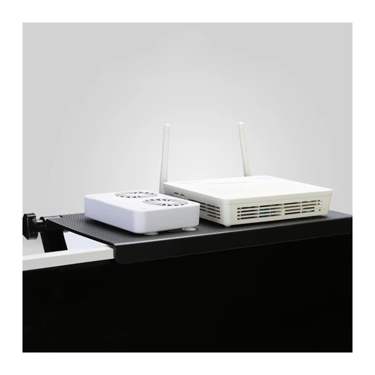 Multifunktionaler TV-Monitor Organizer und Bildschirm-Ablage als praktisches Regal für Home Office und Computer-Arbeitsplatz - Bild 3