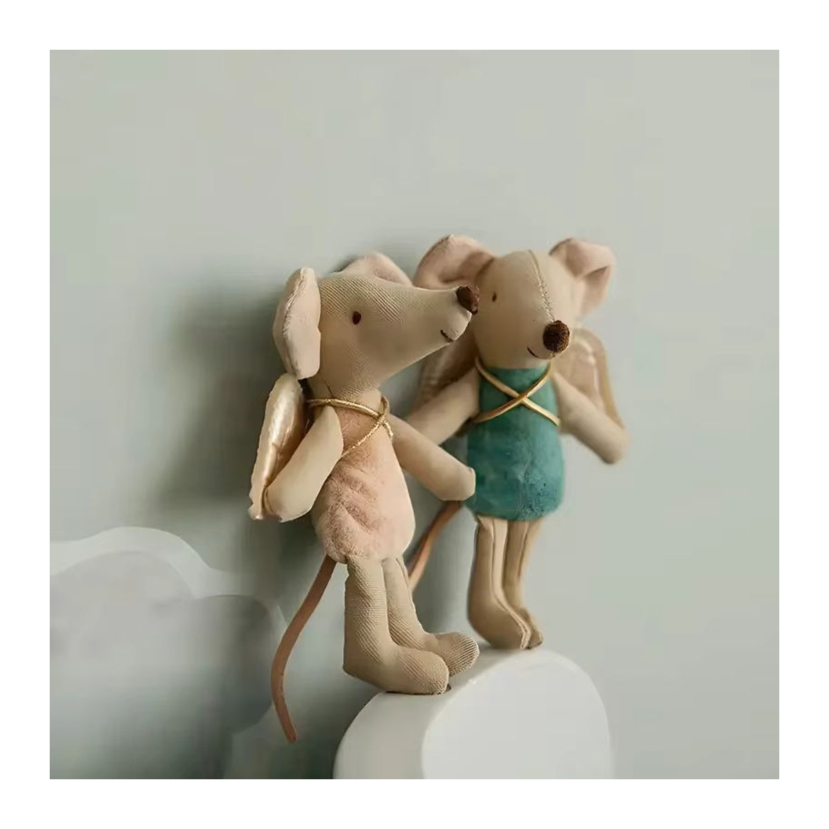 Mumamuying Stoff Maus Puppe im Nordic Stil mit Engelsflügeln in Rosa und Mehrfarbig als Dekoration und Geschenk für Kinder - Bild 3
