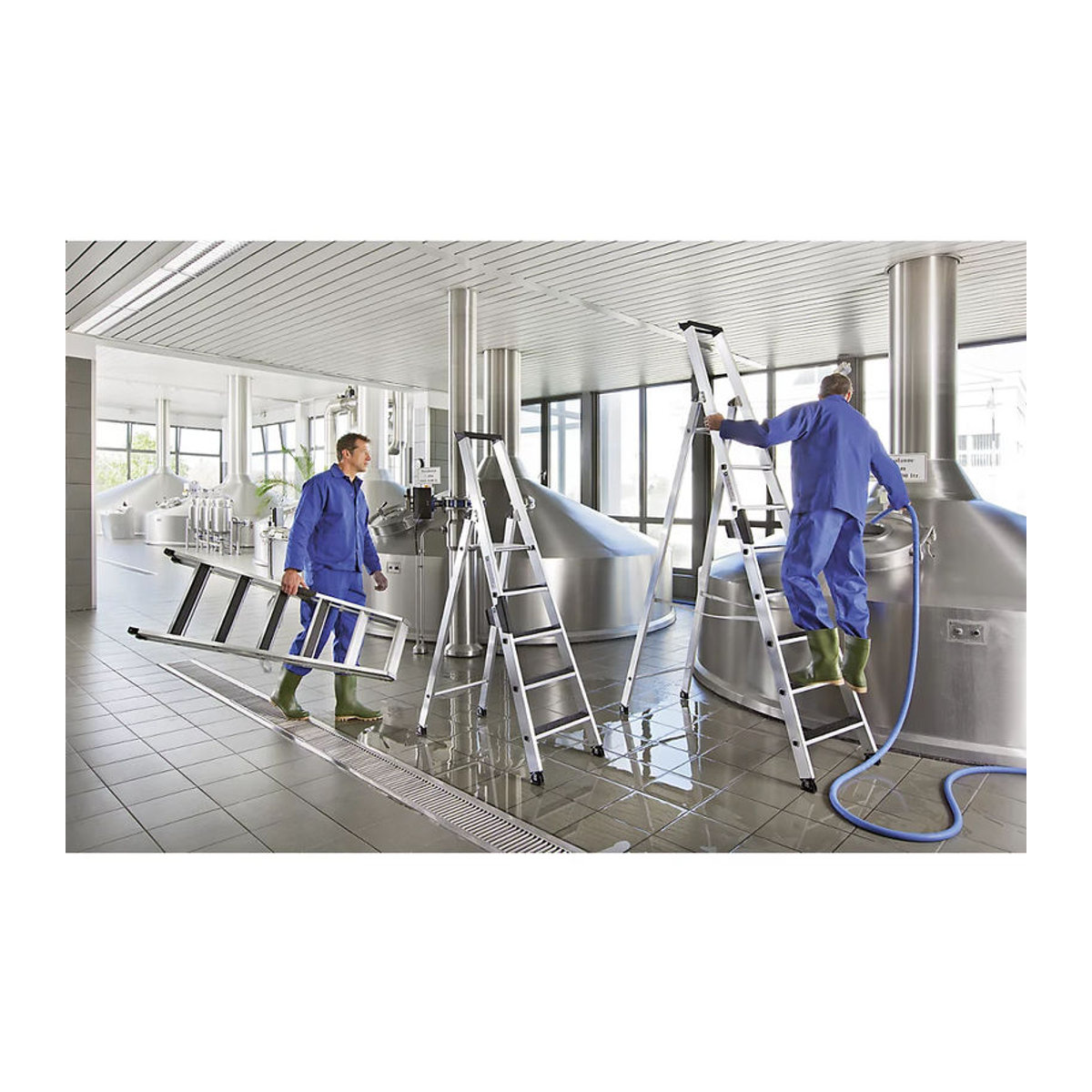 MUNK Günzburger Steigtechnik Aluminium Stufen-Stehleiter CLIP-STEP beidseitig begehbar mit 2 x 12 Stufen, alufarben, Arbeitshöhe max. 4,5 m - Bild 2