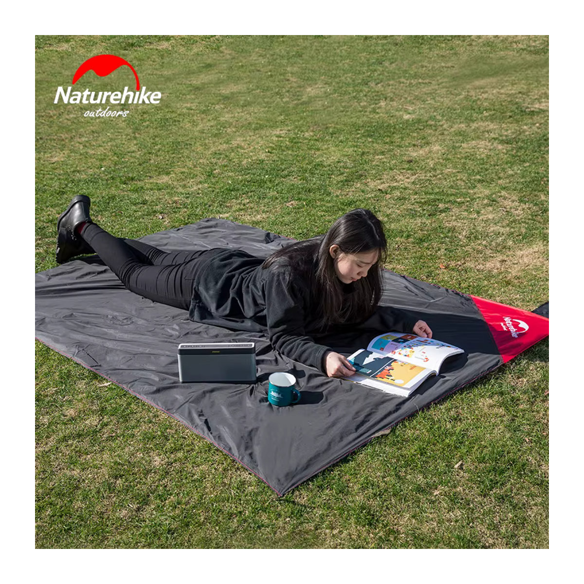 Naturehike Picknickdecke wasserdicht und sandfrei in Schwarz, Größe S - Bild 2