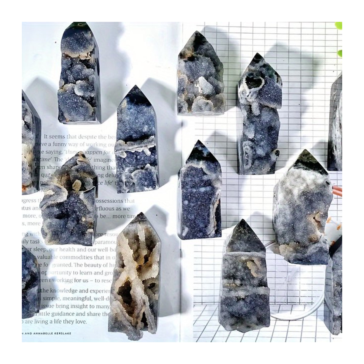 Natürlicher Sphalerit-Kristall Turm in Schwarz für Meditation und Chakra-Ausgleich - Bild 1