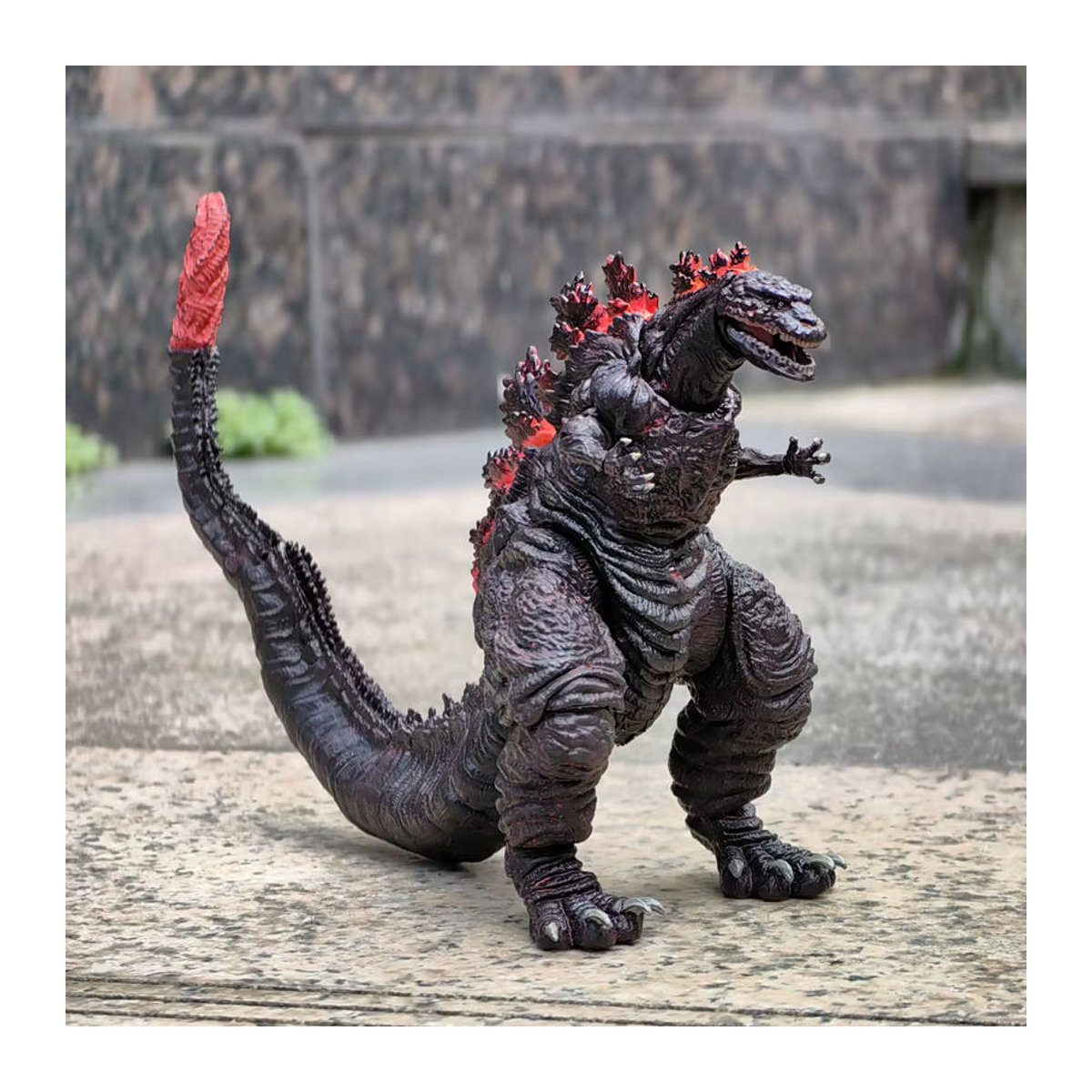 Neca Godzilla Actionfigur aus PVC in Schwarz, Höhe: 16 cm - Bild 3