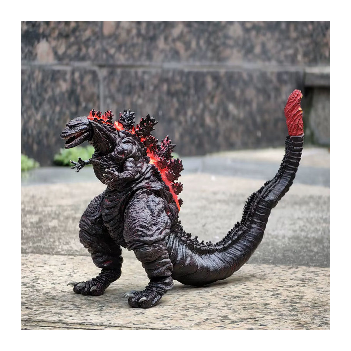 Neca Godzilla Actionfigur aus PVC in Schwarz, Höhe: 16 cm - Bild 4