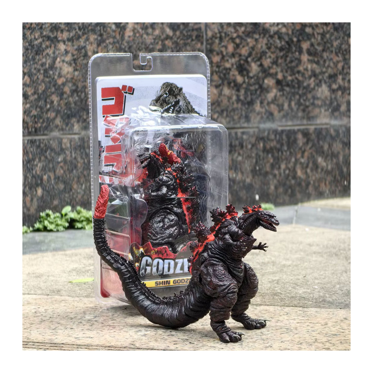 Neca Godzilla Actionfigur aus PVC in Schwarz, Höhe: 16 cm - Bild 6