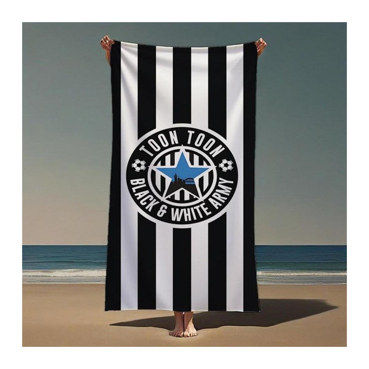 Newcastle United Gestreiftes Strandtuch schnelltrocknend und saugfähig, B/H: 40 x 60 cm - Bild 1