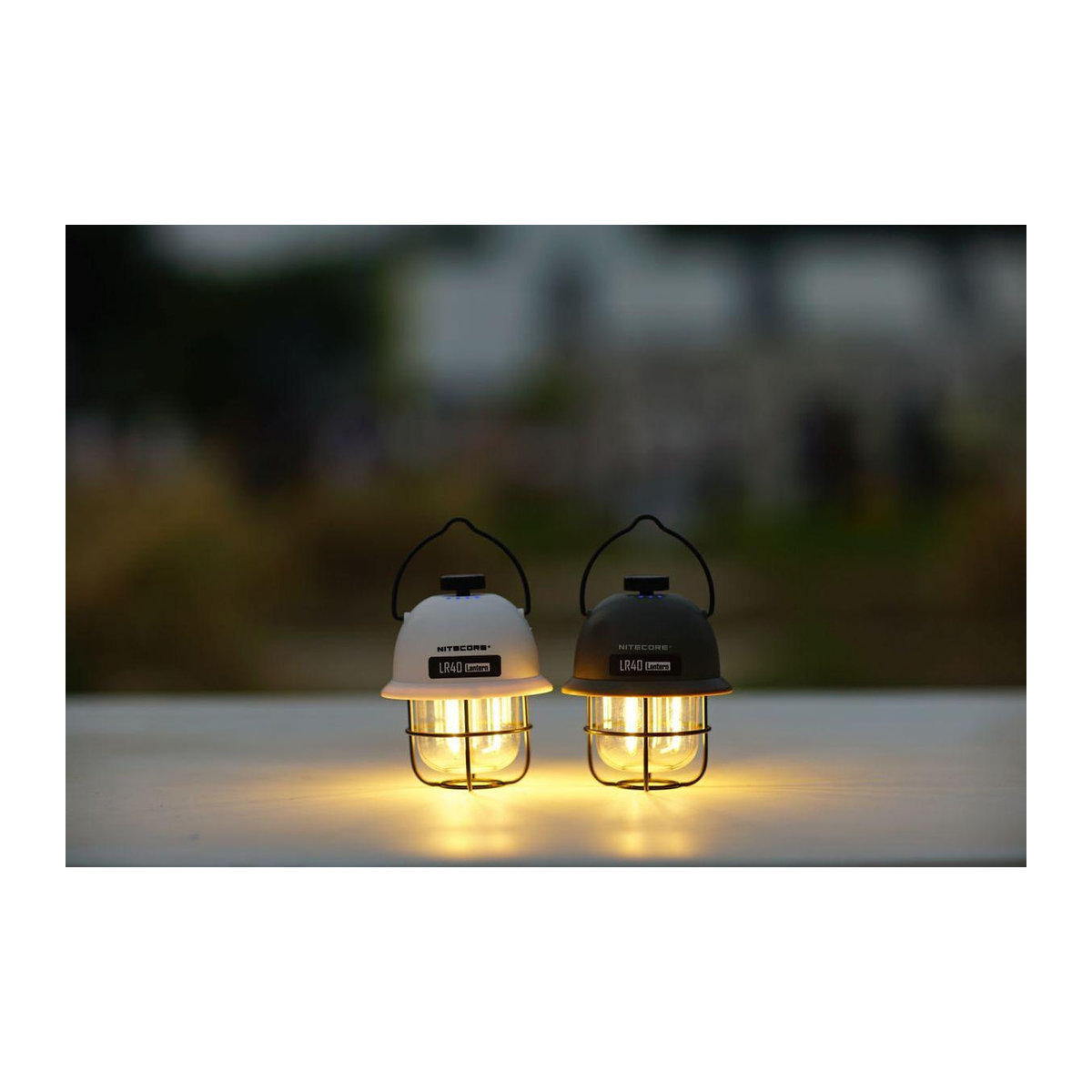 Nitecore LR40 LED Camping-Laterne Weiß mit 100 lm und Powerbank-Funktion im Retro-Design - Bild 2