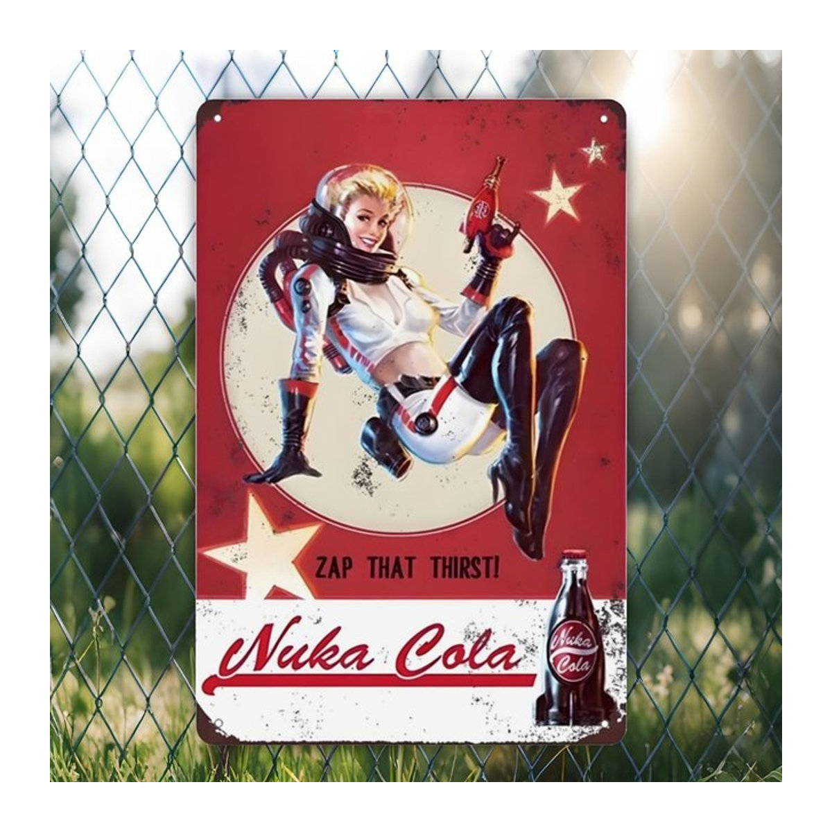 Nuka Cola Fallout Vintage Metall-Wandkunstschild von Hello Young, rot, B/H: 30 x 20 cm - Bild 1