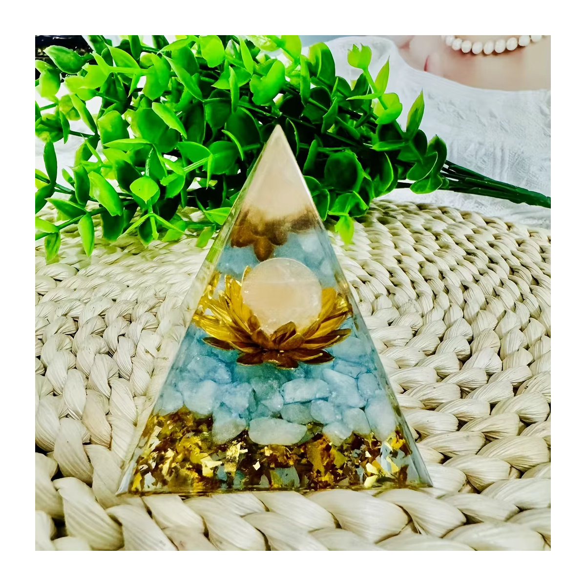 Ogan Blume des Lebens Kristall Pyramide Generator aus Kunstharz in Blau - Bild 5