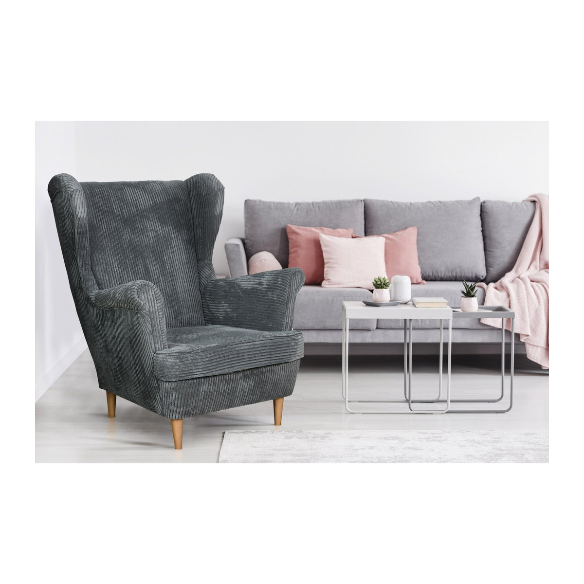 Ohrensessel Bonito von Family Meble im skandinavischen Design aus blau marine Kord - Bild 5