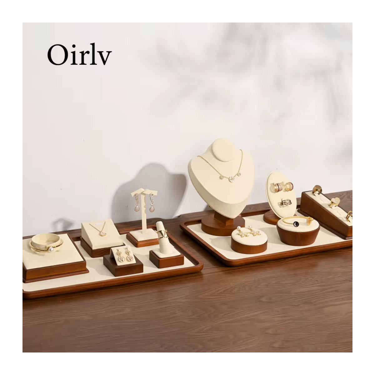Oirlv Schmuck Organizer aus Massivholz in Braun als Rechteckiges Schmucktablett und Display-Set für Armbänder, Ringe und Halsketten - Bild 3
